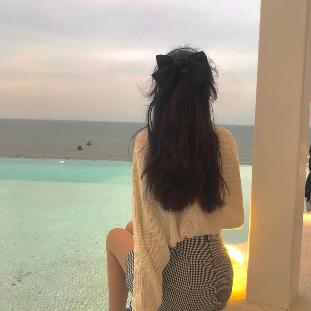 春闺三凤